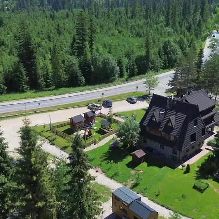 Jozef Przy Szlaku Do Doliny Chocholowskiej I Lejowej, 850m Od Doliny Koscieliskiej Witów